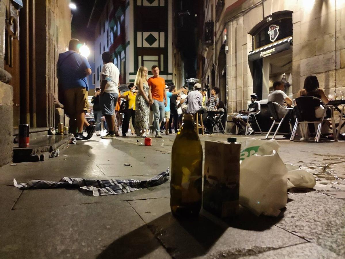 Fotos Noche sin demasiados sobresaltos en la villa El Correo